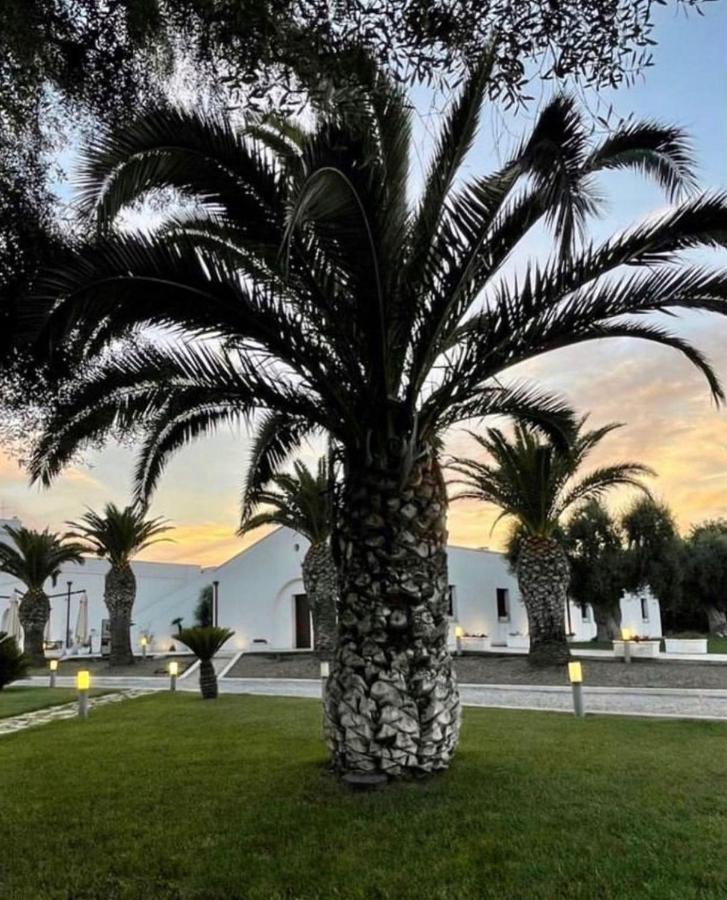 Hotel Saraceno Al Faro Taranto Exteriör bild